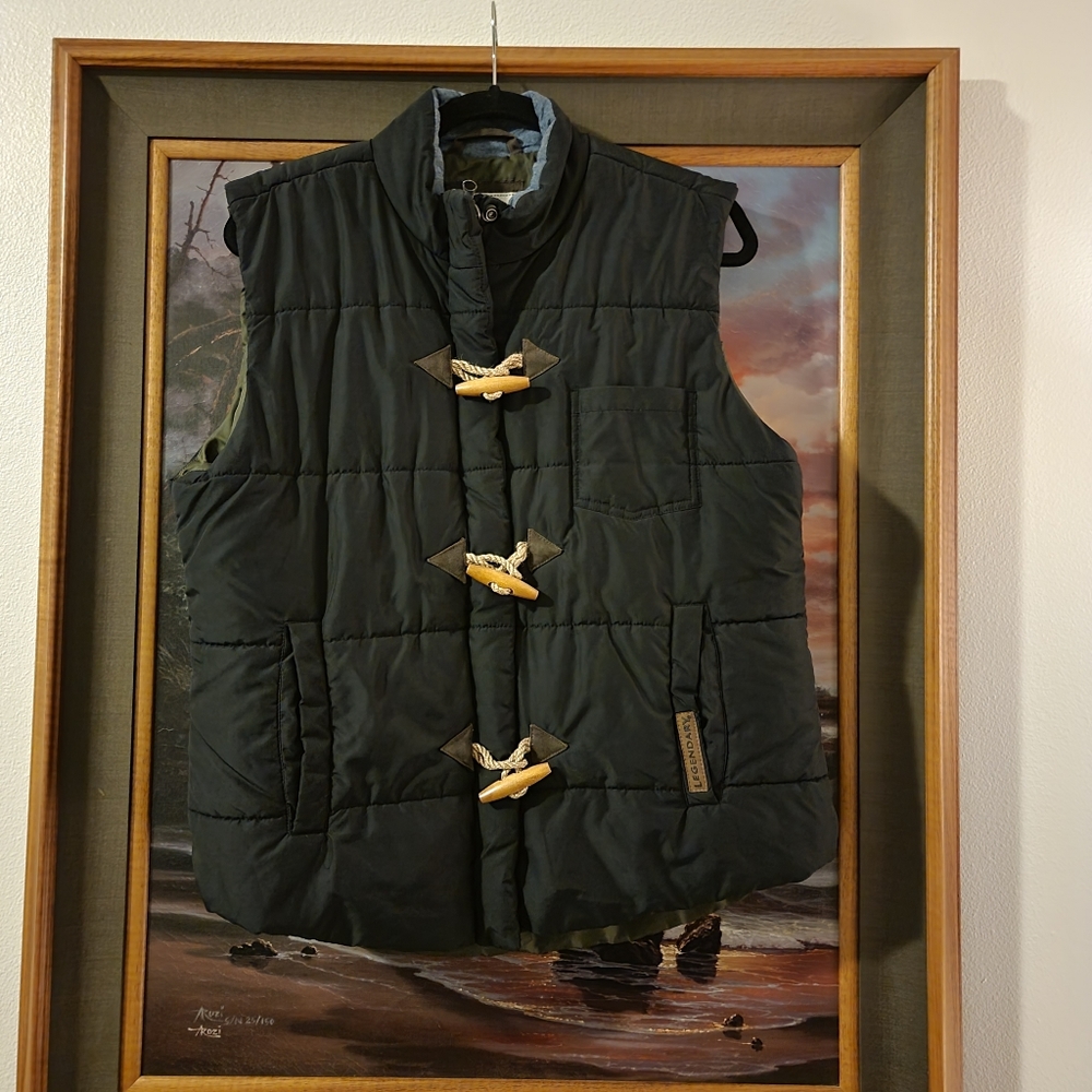Legendary Whitetails Quilted Puffer Vest Perfect for Fall